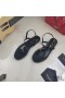 Yves Saint Laurent Cassandra Taulu Sandaalit T-Hihna Calfskin Nahka Musta