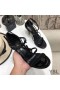 Yves Saint Laurent Cassandra 100 Sandales En Cuir verni Noir avec Logo Noir