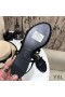 Yves Saint Laurent Cassandra Sandales Plates Avec Cinq Sangles En Cuir De Veau Noir
