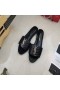 Yves Saint Laurent Monogramme Diapositives En Cuir Matelassé Noir