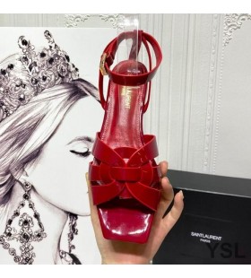Yves Saint Laurent Tribute Sandales Plates En Cuir Verni Rouge